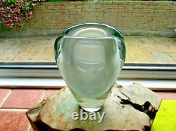 Small Kaj Franck lobbed art glass vase for Nuutajarvi Notsjo dated 1968