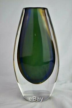 Stunning Boda Kosta Art Glass Vicke Lindstrand Vase 1950s