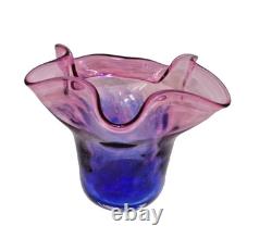 Stunning Decorative Steninge Slott Sweden Art Glass Vase Cranberry to Blue 17 cm