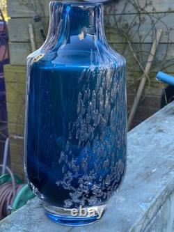Stunning Schott Zwiesel Florida Blue Crystal Glass flower vase weighs 2.2 kgs