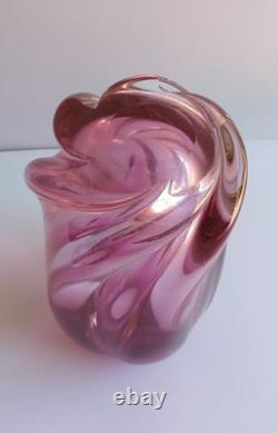 Stunning vintage ombre pink twisted art glass sculptural vase hand blown