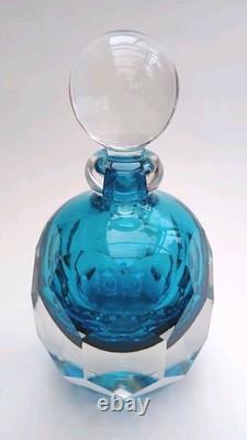 Superb British Studio Glass Facet Cut Diamond Perfume bottle Jane Charles Signed