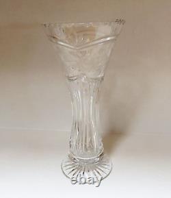 Swedish Art Crystal Glass Footed Vase Vessel Mid Century Modern 10x5 Vintage