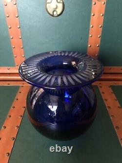 TIFFANY & CO SIGNED COBALT BLUE CRYSTAL ART VASE withETCHED RIBS