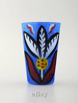 Ulrica Hydman Vallien for Kosta Boda, Sweden. Vase in blue mouth blown art glass