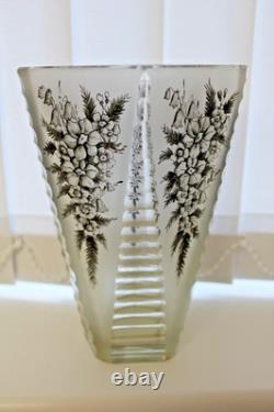 Unusual 1930s Art Deco Enamelled Glass Vase