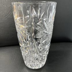 VINTAGE LEAD CRYSTAL VASE PINWHEEL 8 Pointed Star 5 1/4 DIA X 9.5 TALL 2.5kg
