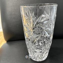 VINTAGE LEAD CRYSTAL VASE PINWHEEL 8 Pointed Star 5 1/4 DIA X 9.5 TALL 2.5kg
