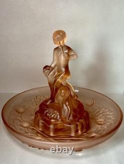 Vintage 30's Walther & Söhne Seerosen & Peter Pan Peach Glass Centrepiece Vase