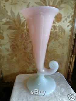 Vintage Steuben Clambroth Stevens Williams Rose Jade Art Glass Cornucopia Vase