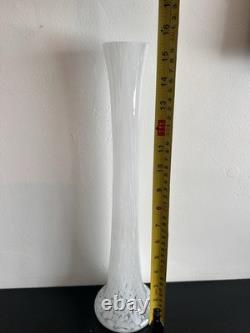 Vintage Tall Single Stem Lily Art Glass Vase Confetti Mottled White