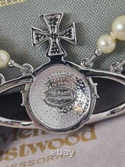 Vivienne Westwood Three Row Pearl Bas Relief Choker Silver