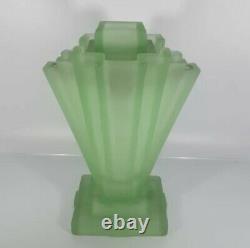 XRare Art Deco Bagley Frosted Uranium Green Glass Grantham 334 8 Vase Excellent