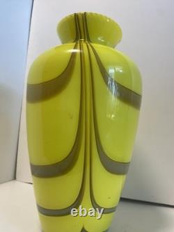 Yellow and grey striped Empoli glass vase by Vetreria Artigiana Sanminiatello