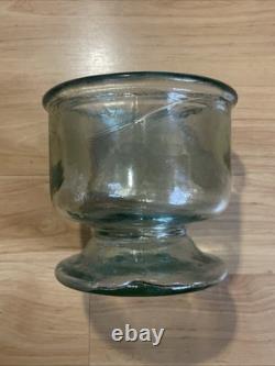 A LA LIGNE Vase en verre soufflé à la main, rare, grand et lourd, à pied, ancien apothicaire