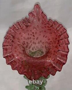 Ancien Vase En Verre Art Nouveau Bohème, C'est Un Verre Soufflé D'opalescent À Re