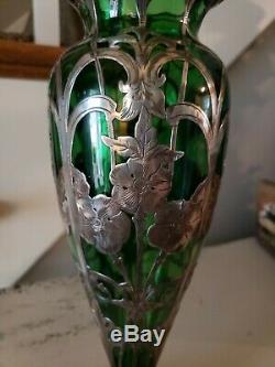 Art Nouveau Antique Vase En Verre Vert Avec Argent Fin (999/1000) Recouvrement Alvin