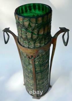 Art Nouveau Jugendstil Kralik Flocon De Neige Iridescent Bohemian Art Glass Vase Base