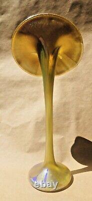 Art Nouveau Quezal 12.5 Art Verre Trompette Vase