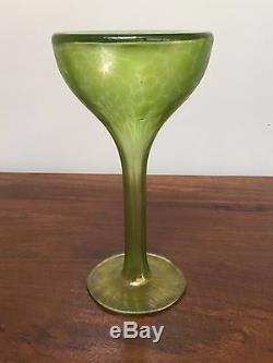 Art Nouveau Vert Irisé Art En Verre 8 Trompette Vase
