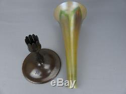 Beaux L C Tiffany Studios Favrile Pulled Plume Art En Verre Et En Bronze 14 3/4 Vase