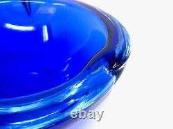 Bol en verre art vibrant bleu UFO de l'ère spatiale signé Murano Cenedese X BIG 1,7 kg