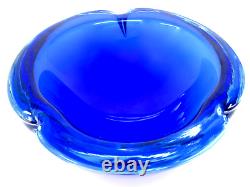 Bol en verre art vibrant bleu UFO de l'ère spatiale signé Murano Cenedese X BIG 1,7 kg