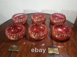 Bols à rincer en verre de cranberry victorien antique soufflés à la main avec aventurine