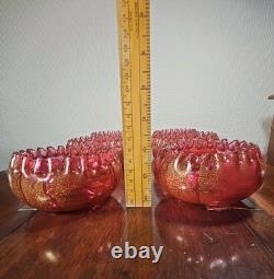 Bols à rincer en verre de cranberry victorien antique soufflés à la main avec aventurine