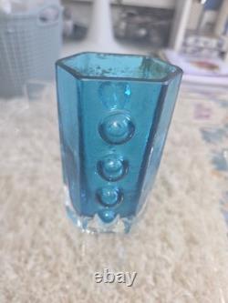 Cet objet est un vase Traffic Light de Whitefriars par Geoffrey Baxter