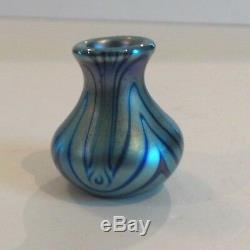 Charles Lotton Art Glass Vase Miniature, Daté Et Signé 1975