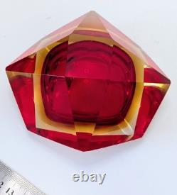 Coupe vintage en verre de Murano Sommerso facettée en forme de diamant, époque Campanella Mandruzzato