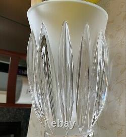 Courchevel Art Deco Vase Lalique Produit #12274 Signé Et Excellent État