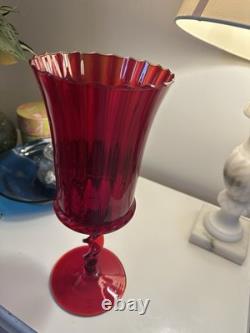 Ensemble de 3 vases en verre rubis rouge bohème du milieu du siècle