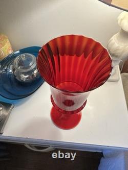 Ensemble de 3 vases en verre rubis rouge bohème du milieu du siècle