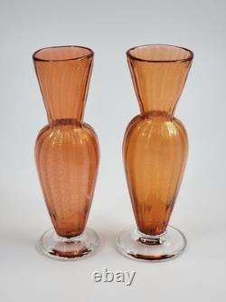 Ensemble de 5 vases en verre d’art de studio, feuille d’or et poudre d’or, XXe siècle