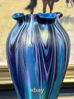 Étonnant Vintage 11 Vase en Verre d'Art Bohémien