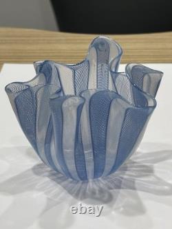 Fazzoletto vintage de Murano bleu, signé original, valeur estimée autour de 400 £