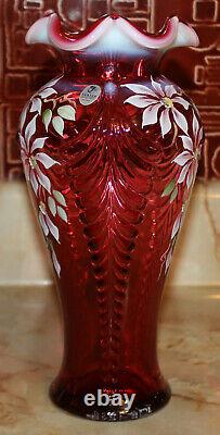 Fenton Art Glass Cranberry Feather Vase Randy Fenton Peint À La Main Par C Riggs