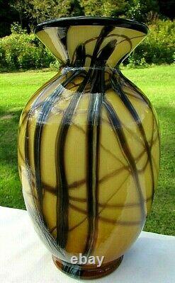 Fenton Art Glass Dave Fetty 07 Ooak Miel Amber-black Applique Vase 9.5h (2)