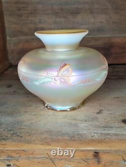 Fenton Art Glass Millennium Collection Iridescent Vase Peint À La Main Papillons