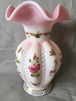 Fenton Art Verre Charleton Collection Rosalene Vase
