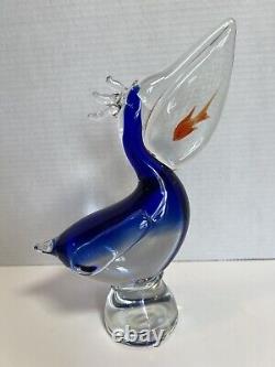 Figurine d'art en verre soufflé à la main de style Murano représentant un pélican tenant un poisson dans sa bouche 11'