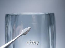 Geoffrey Baxter pour Whitefriars, vase en verre d’art Arctic Blue, début des années 1960