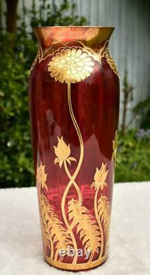 Grand Art Nouveau Harrach Bohème Verre Rouge Vase Or Émail Circa 1900