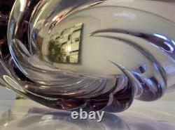 Grand Centre de Table en Verre Artisanal Murano Violet Forme Libre C1960's