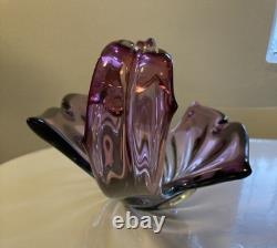 Grand Centre de Table en Verre Artisanal Murano Violet Forme Libre C1960's
