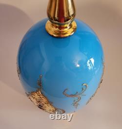 Grand Vase Vintage Opulent en Verre Opalin Bleu Vénitien avec Centre de Table en Or et Floral