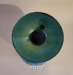 Grand Vase Vintage Opulent en Verre Opalin Bleu Vénitien avec Centre de Table en Or et Floral