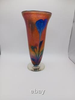 Grand Vase en Verre d'Art Iridescent Signé de Robert Held